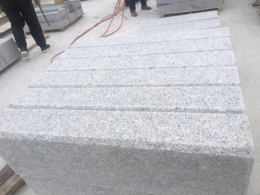 
Cheap Grey Granite G383 Kerbstone Granite Curb Roadside Curbstone 