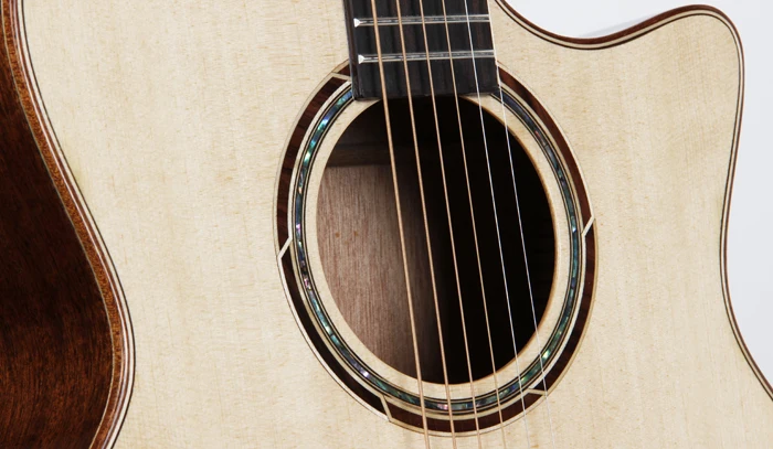 
41 acoustic guitar with sitka solid spruce top 