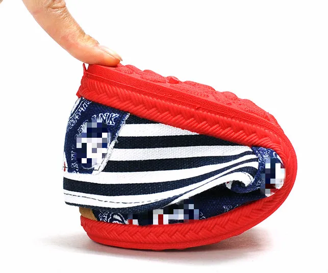 Footwear China factory canvas shoes cute stripe round toe beautiful wholesale ladies flat shoes