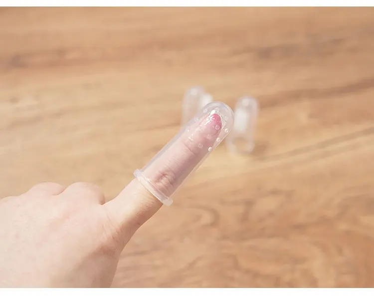 
Hot Selling Pet Finger Toothbrush Teeth Care Dog Brush for Puppy Small Dogs Cat Cleaning Supplies 