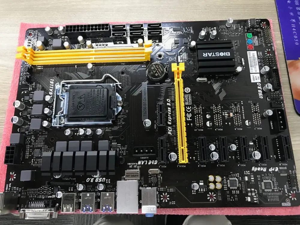  8 GPU BIOSTAR TB250-BTC + материнская плата LGA 1151 ATX DDR4 SATA3 для BTC ETH ZEC горнодобывающей