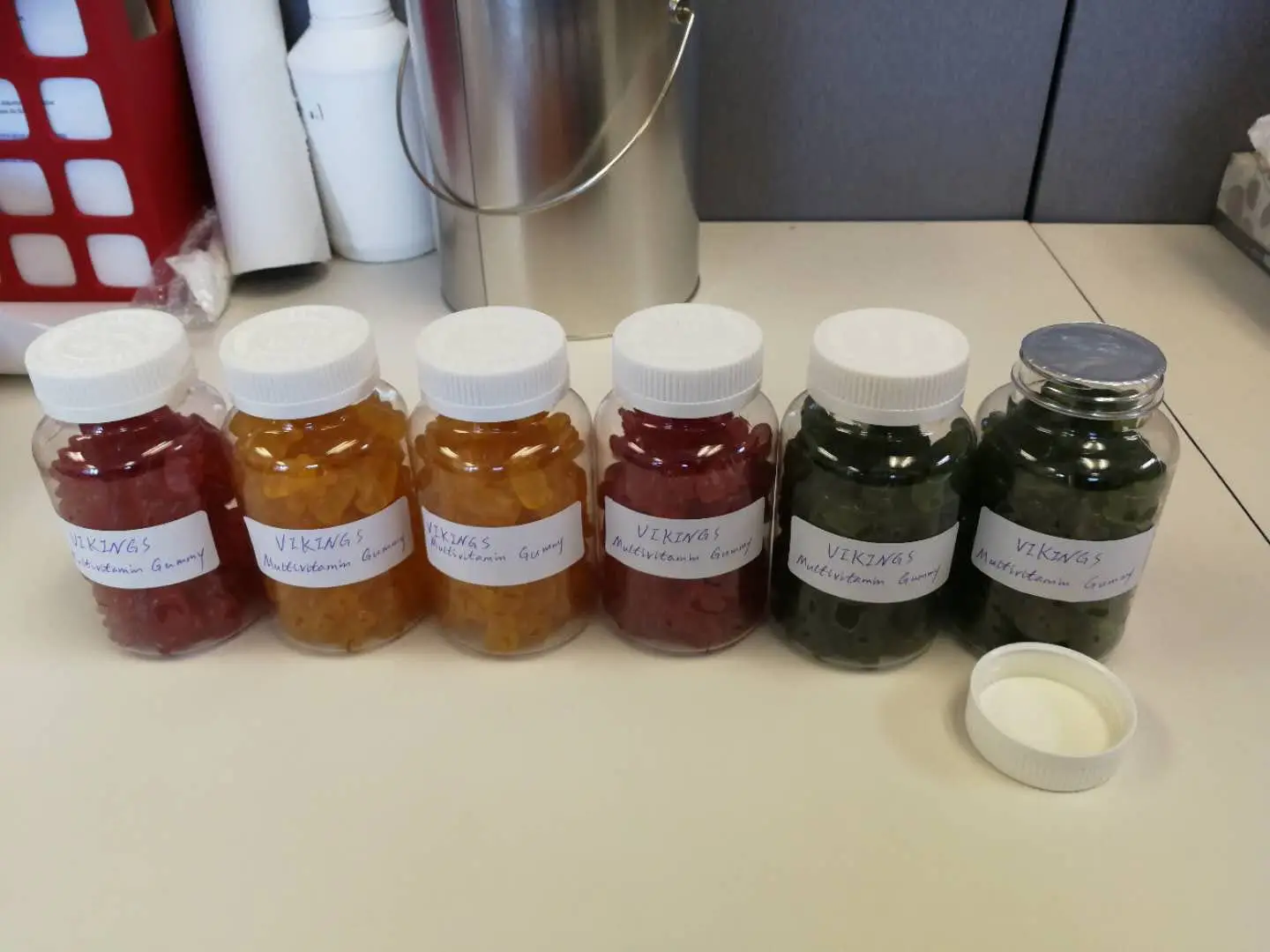 PRIVATE LABEL,GMP STANDARD ,PECTIN, VEGETARIAN, BERRY FLAVOR, GUMMY FAST FOOD