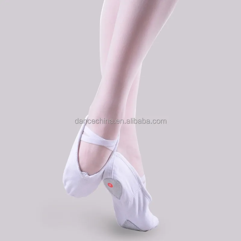 08B5B002   2021  Comfortable Cheap Price Girl  Ballet Shoes Dance Training Soft Canvas