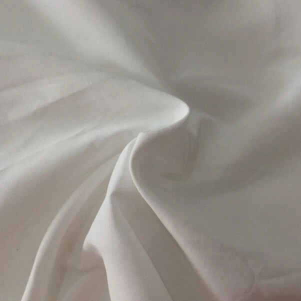 China Woven Peach Skin 100% Polyester Double Brushed Microfiber Fabric