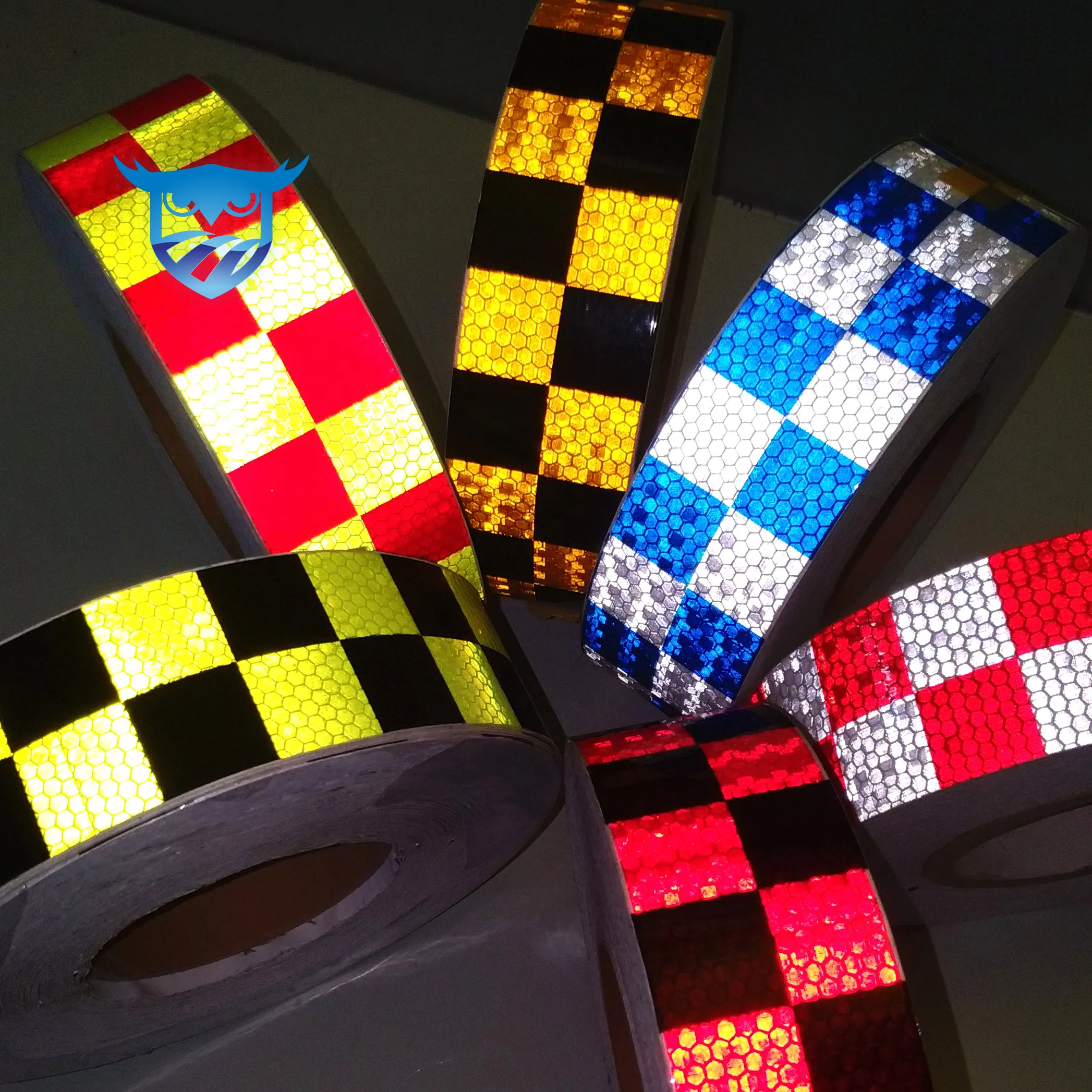 Customized red white yellow blue  arrow chevron reflective tape for vehicle