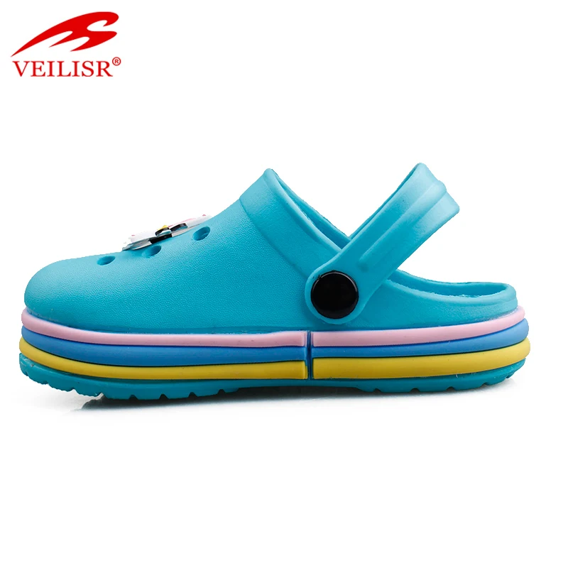 New cartoon patch summer beach walk sandals EVA kids garden clogs