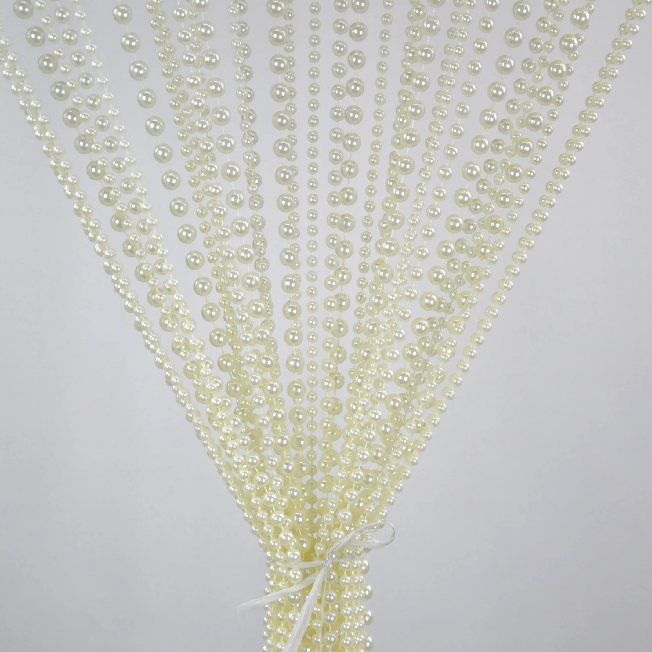 Pearl plastic ball beads string curtain for event and wedding decoration