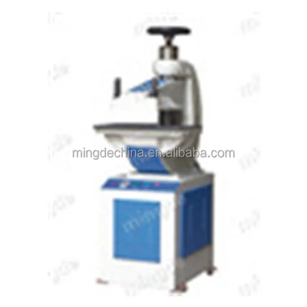 Штамповочная машина с гидравлическим давлением