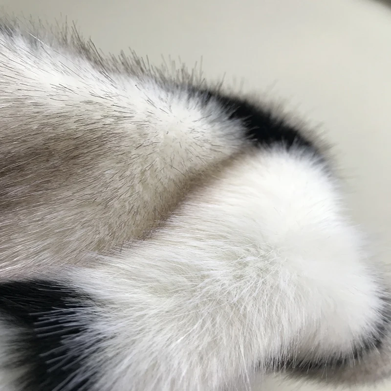 
Free Sample White Black Stripe Faux Fox Fur Fabric 