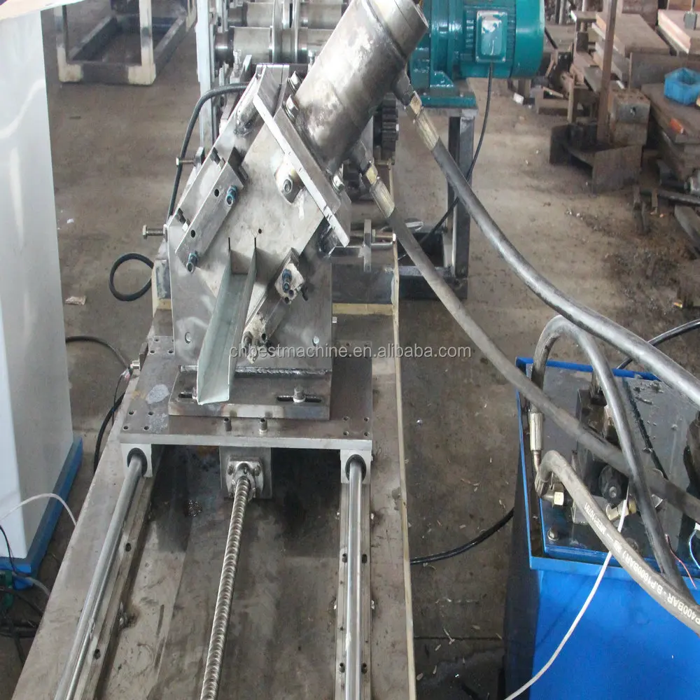 PU Roller Shutter Door Foam Making Roll Forming Machine