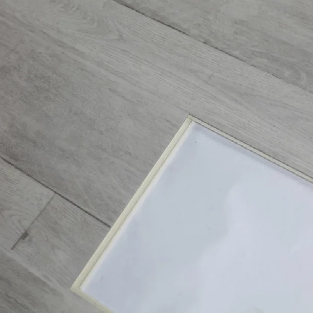 2018 changzhou very hot beautiful wood look 5.5mm wpc flooring tile
