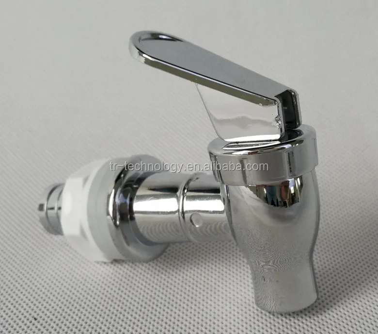 2020 hot sale manufacturing plastic water wine spigot