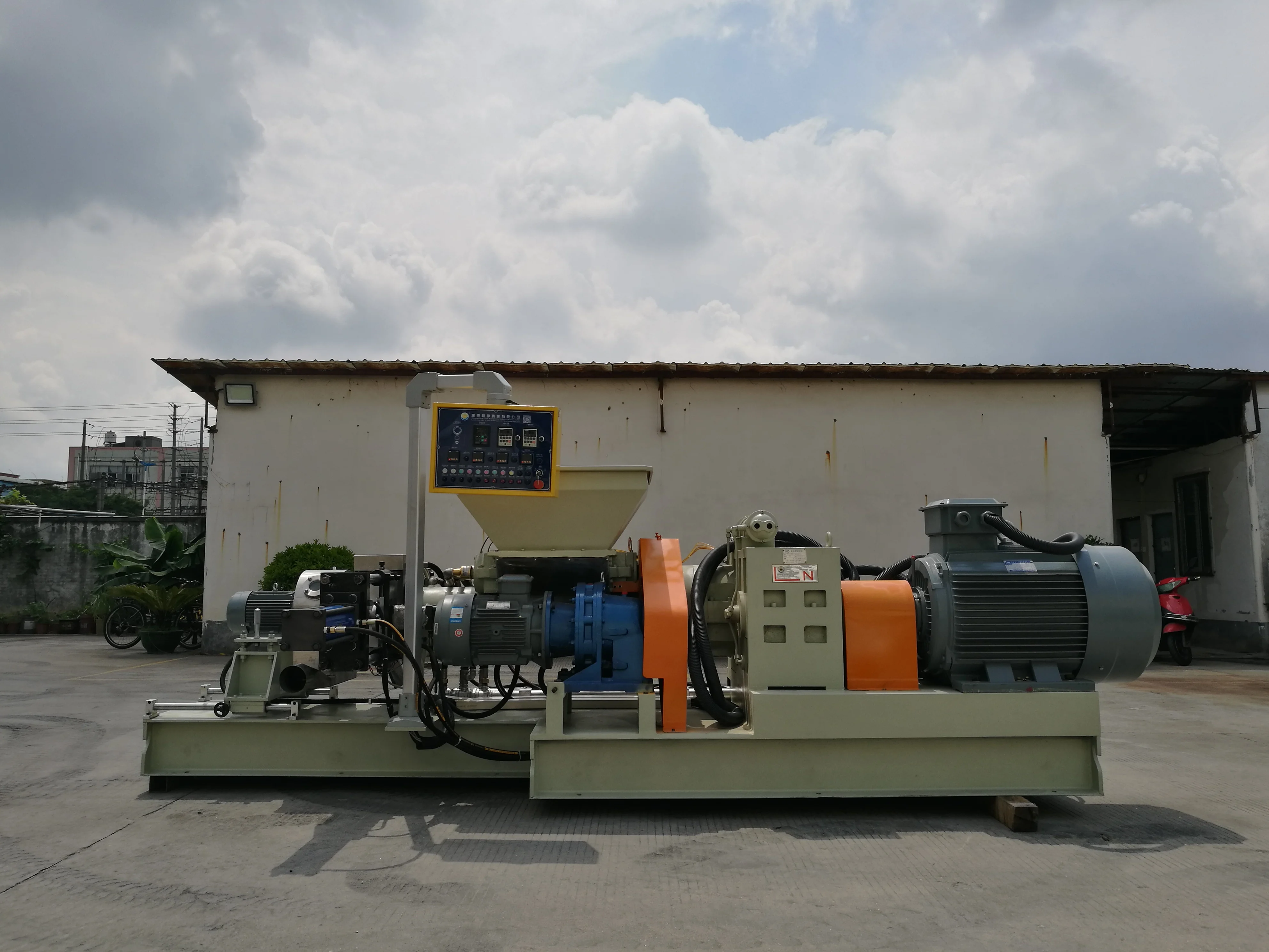 High Filling Plastic Pelletizer with Air Cooling System/CaCO3 Filled Plastic Pelletizing Machine