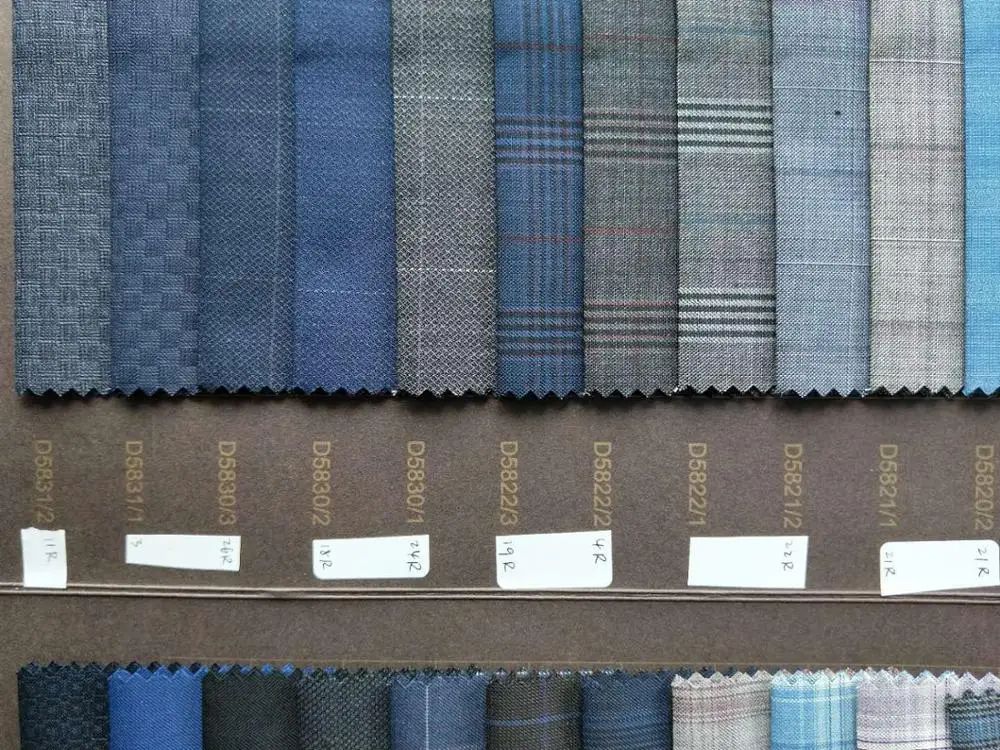 Fancy Design Super Merino Wool fabric Italy for men business suit in stock lot