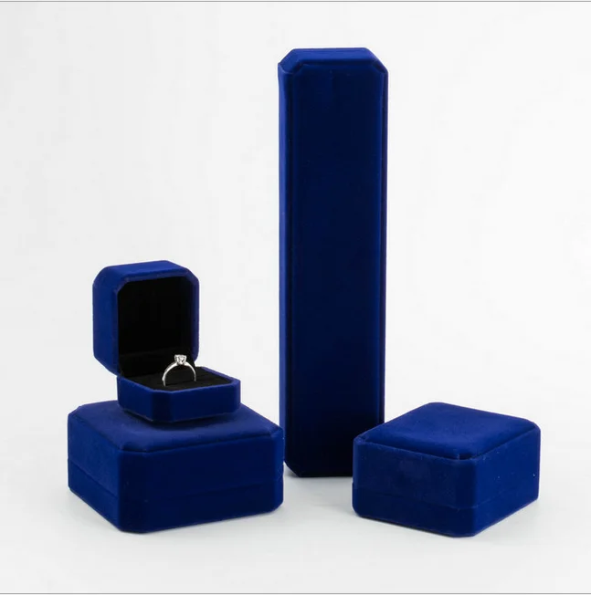 Wholesale Purple Box 9 Color Select Lint Material Customized Jewelry Box Packaging With Logo