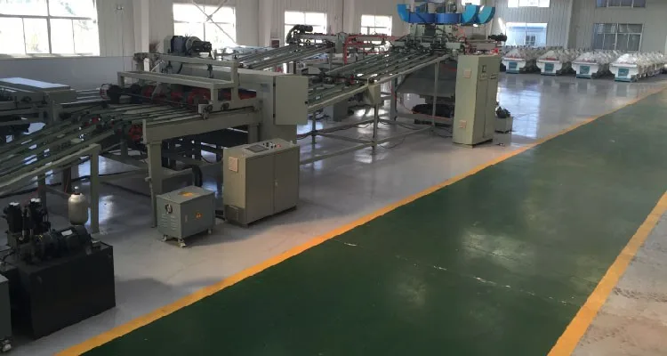 Spindless Veneer Peeling Machine