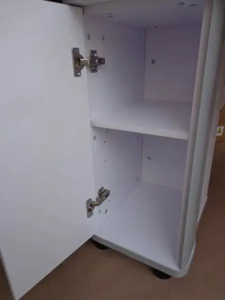 KIKI NEWGAIN Cheap Beauty Salon Furniture Portable Nail Salon Durable Manicure Table