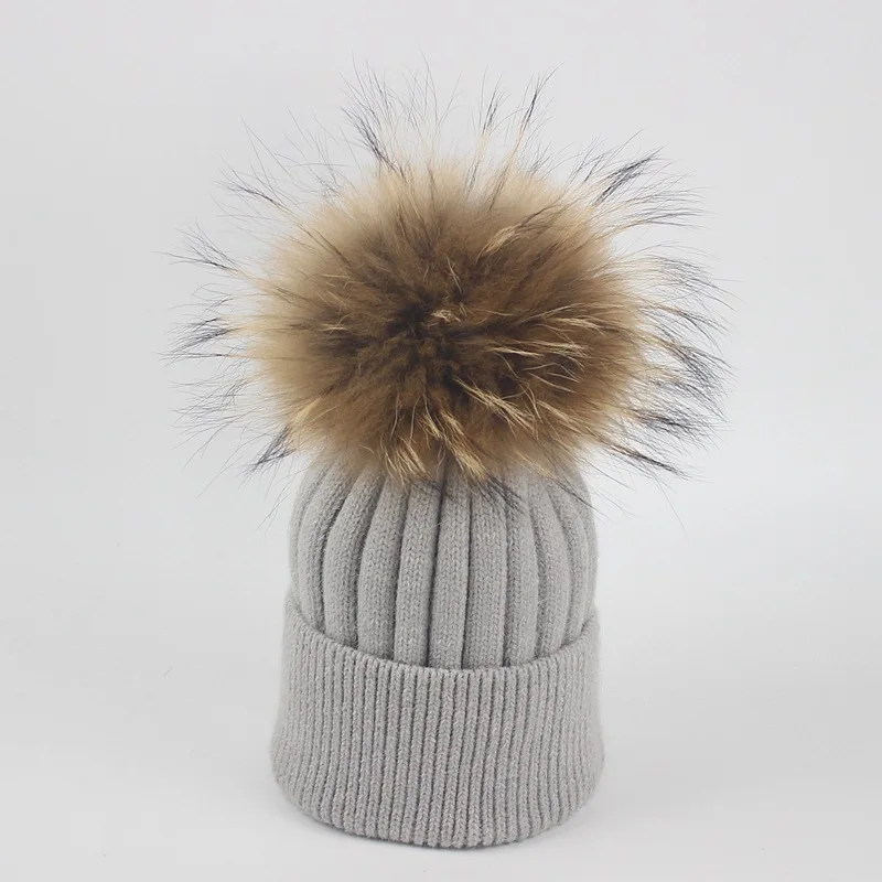 
2018 Best selling baby kids raccoon fur pom poms knitted wool hats 