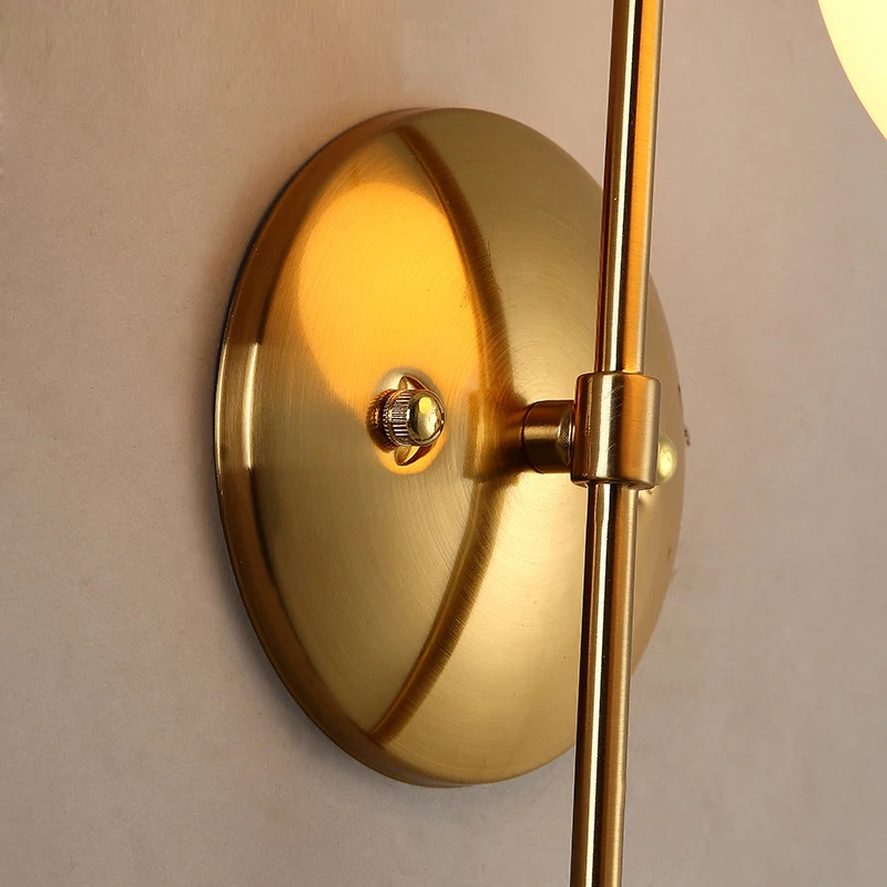 Nordic modern Antique Wall Lamp Classic Gold Wall Sconce Restaurant Globe Wall Sconce