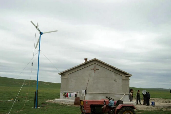 Tanfon hybrid solar wind power mini wind solar hybrid power system wind turbin 1 kw-50kw