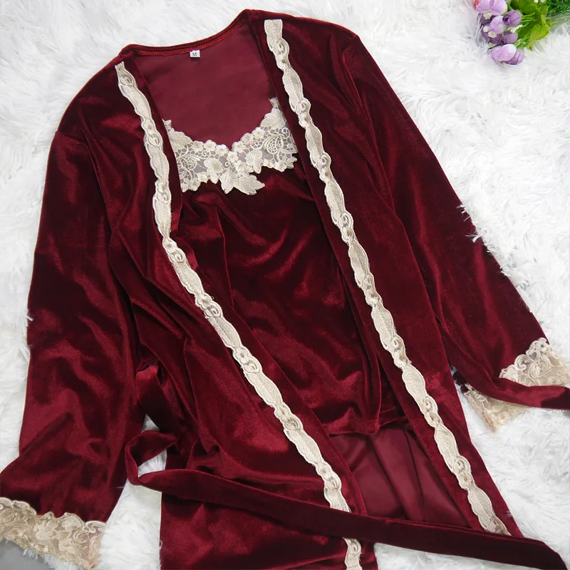 
Wholesale Custom Velvet Solid Color 3Pcs Pajamas Women Pajamas 