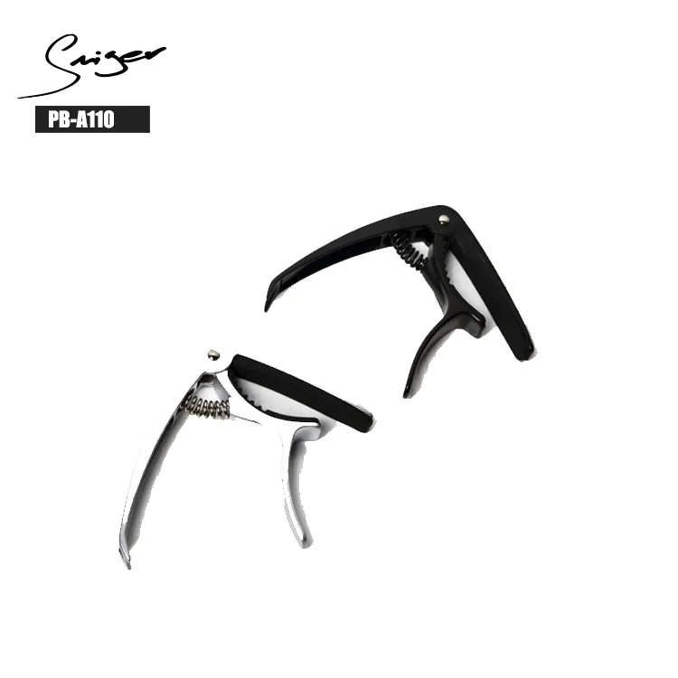 Гитарные струны, гитарный каподастр и цветной гитарный каподастр