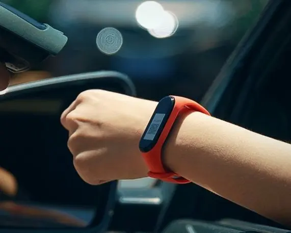 
Original 2019 Newest for Xiaomi Mi Band 4 Bracelet Heart Rate Fitness Color Screen Blueteeth 5.0 Smart Miband 4 For IOS Android 