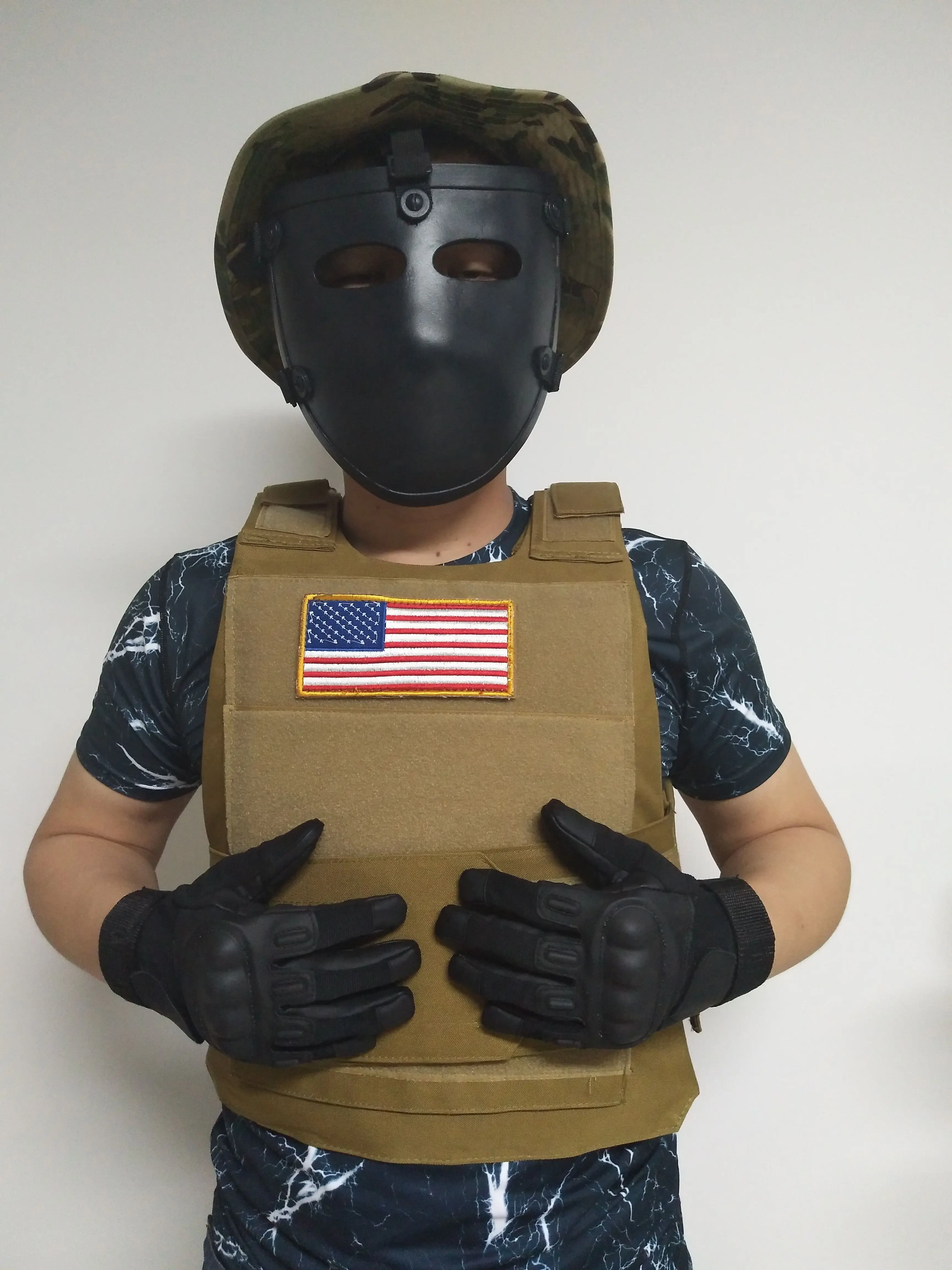
NIJ IIIA 9mm and .44 protection Aramid Half Bulletproof Face Mask 