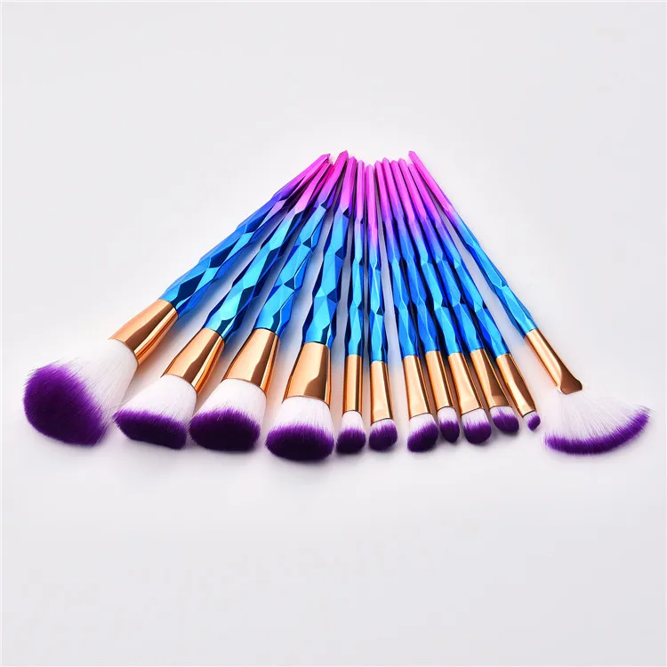Wholesale 12 Pcs Makeup Brushes With Rainbow Bag Professional Diamond Makeup Brush Set For Making Up