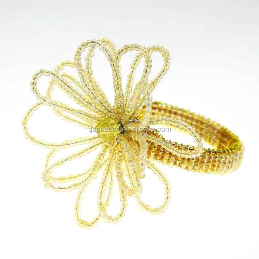 qn18041302glass beads flower napkin ring for wedding decoration flower napkin holder,