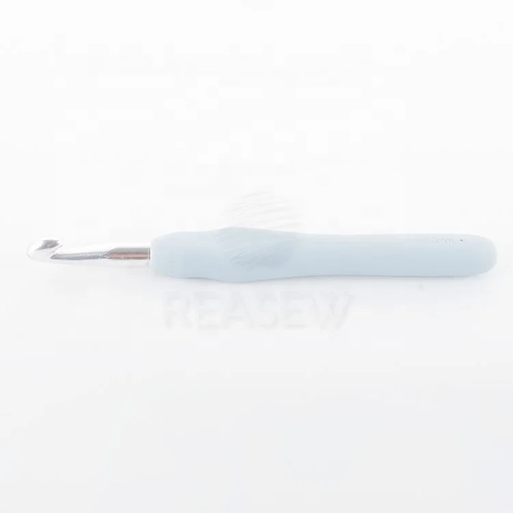 Wholesale Crochet Hook Set Knitting Needle Crochet Hook Soft TPR Handle Crochet Hook Set