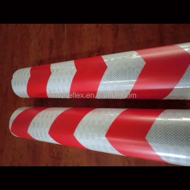Acrylic Reflective Arrow Signs for Outdoor Traffic Safety