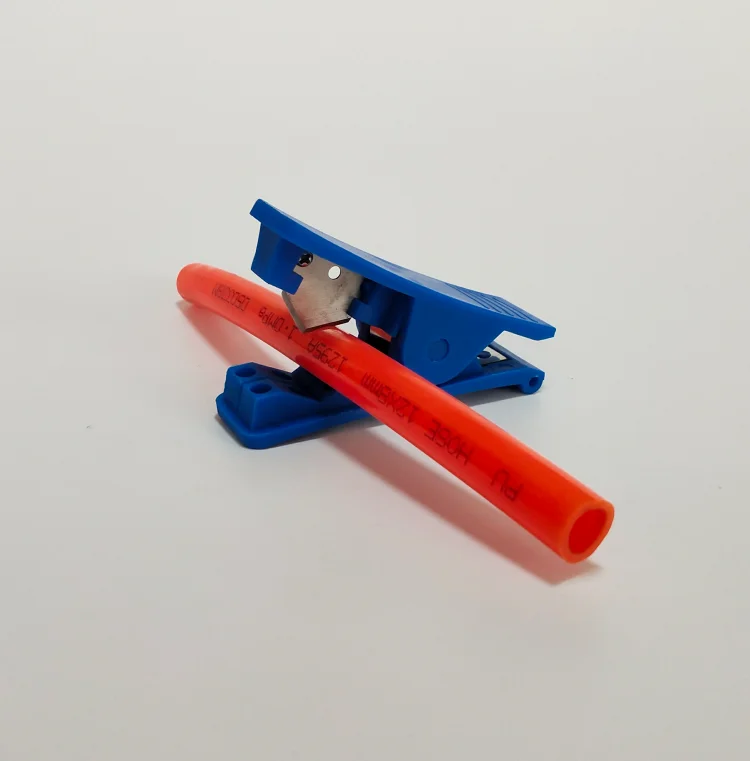 Good Quality plastic pneumatic air hose manual tube pipe cutter