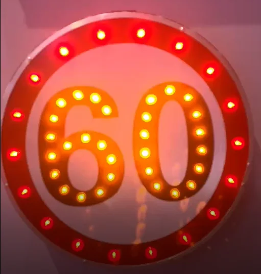 Solar powered led traffic sign light