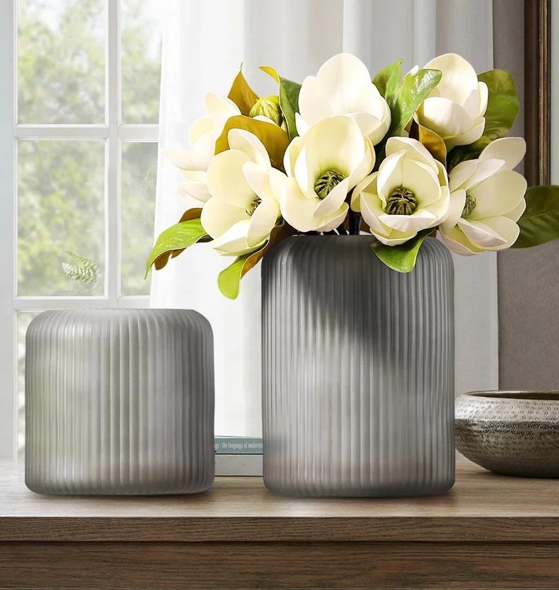 wholesales cheap bulk different types hand blown decoration flower glass colorful vase