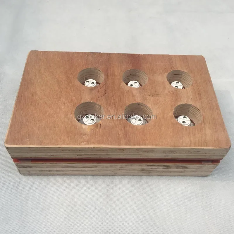 Blister packing machine for scourer ball