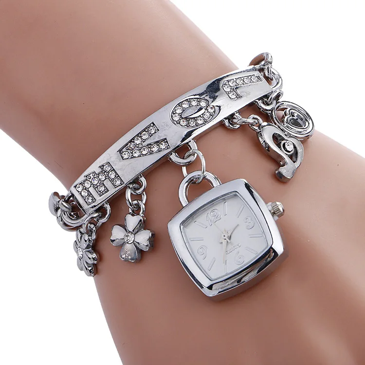 
Hot Fashion Alloy Diamond Pendant Bracelet Watch High-end Ladies Quartz Watch Fashion Women Watch 