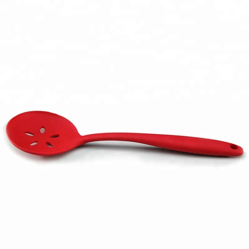 Кухонные аксессуары оптовая продажа домашние предметы дуршлаг ковш с отверстием