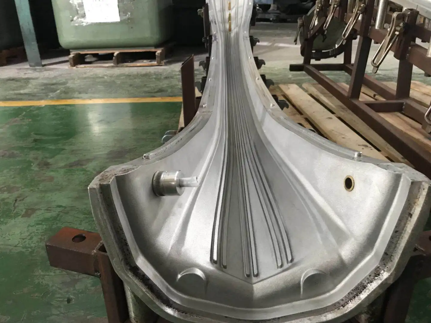 Rotational Moulding For Snake Solar Shower