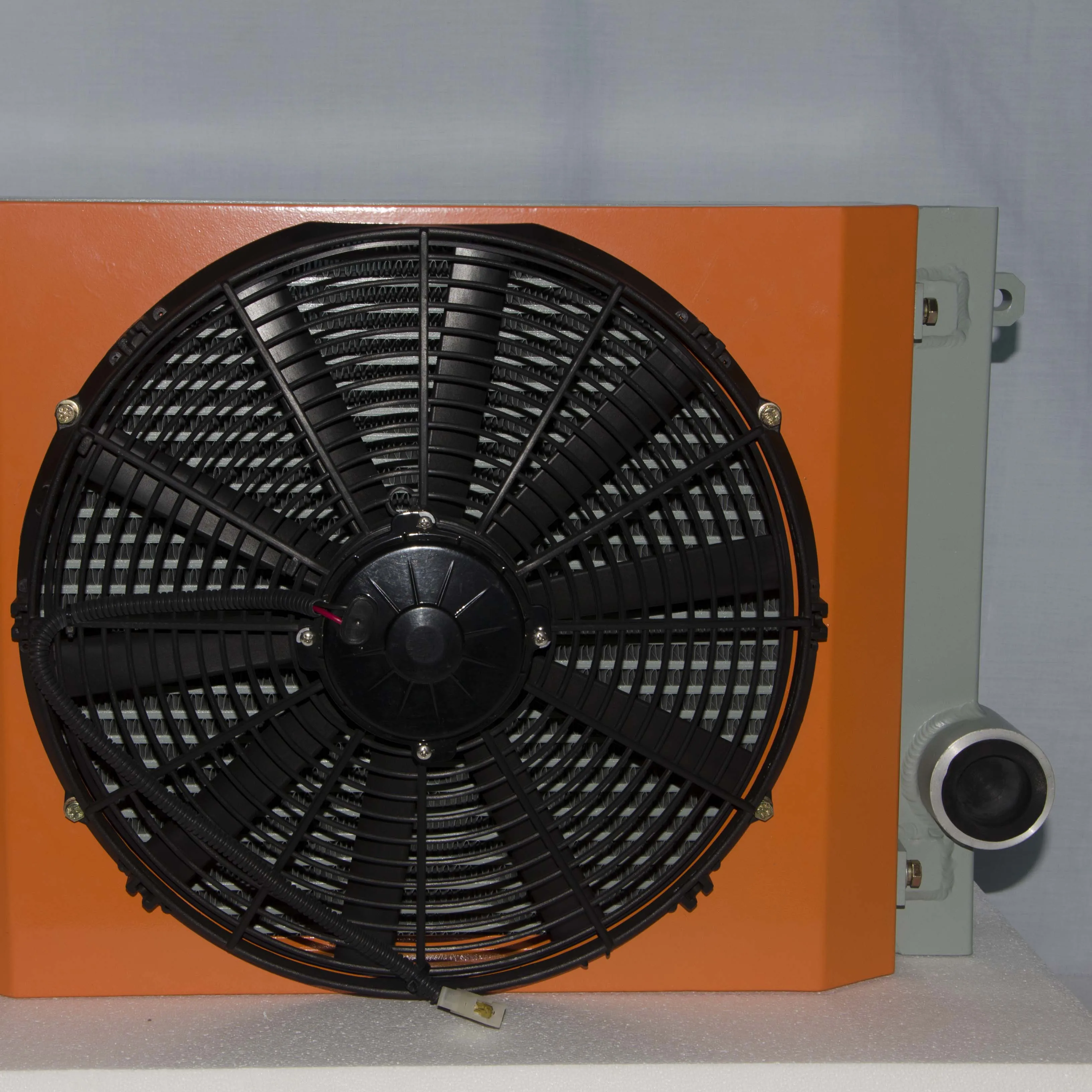 Water To Air Heat Exchanger With Fan