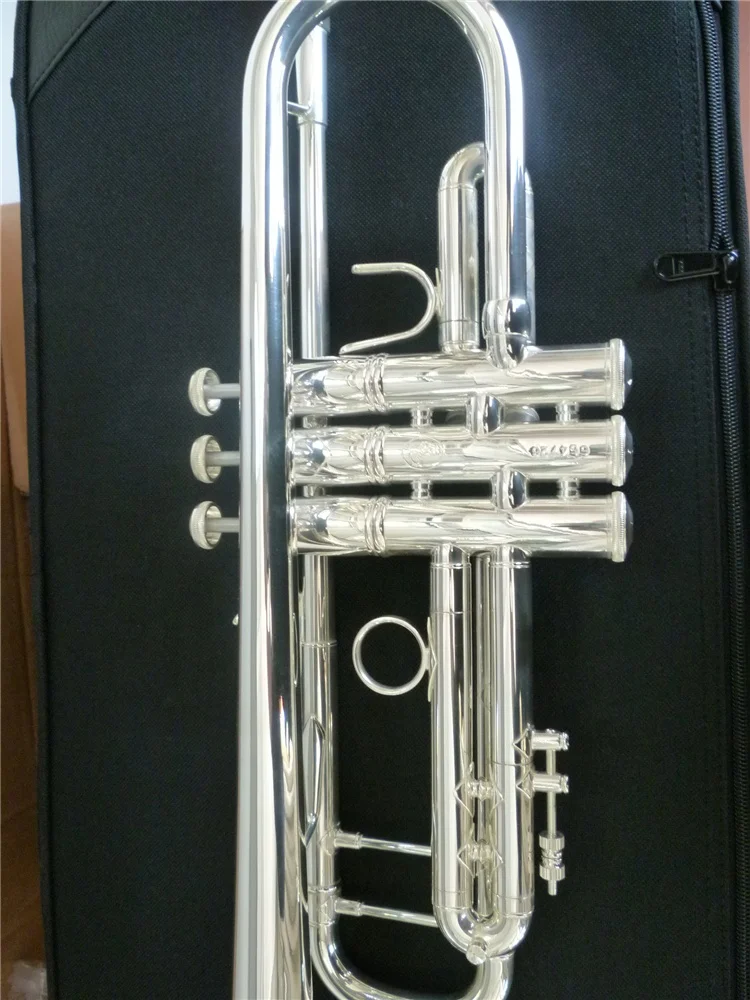 
High Grade Silver plated classic structure trumpet 