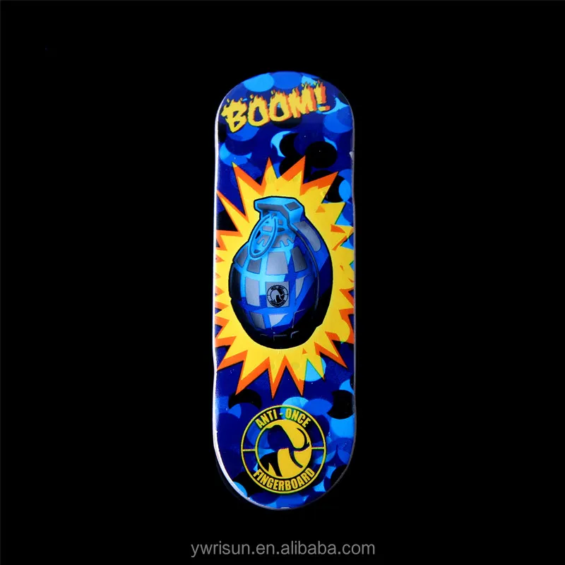 RSFN0027 Canadian Maple Wood Finger Skateboard Deck With Graphics