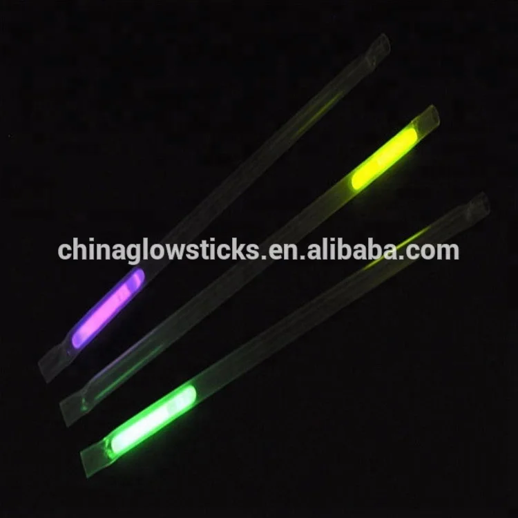 Соломинки для напитков, светящиеся в темноте