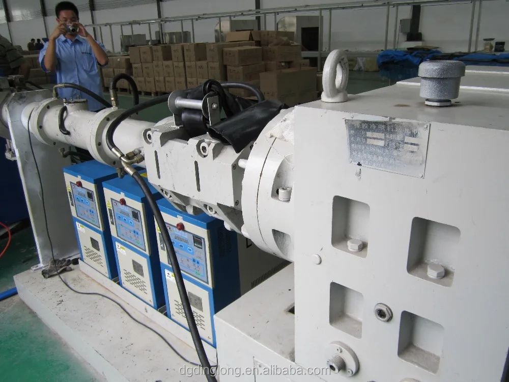 Производственная линия резиновых профилей/машина для производства