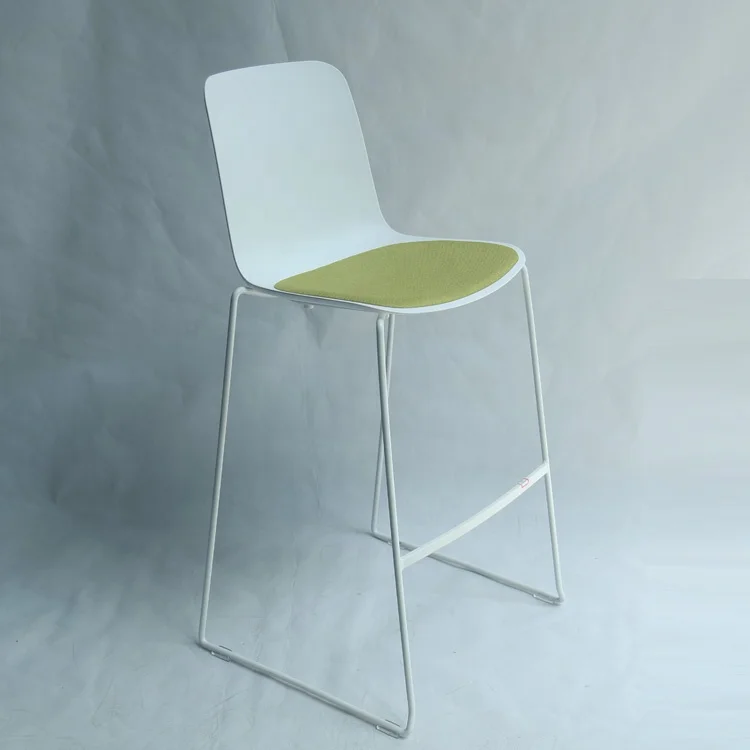 Bar stool modern plastic metal bar stool for hotel  bar chair