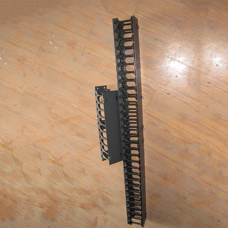 Дополнительное Кабельное управление, бесплатное кольцо управления кабелями может быть установлено свободно