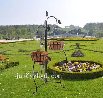 
3 pcs Solar light with 3 PCS baskets 