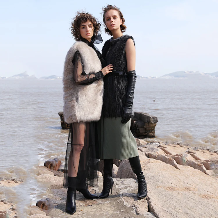 China Factory Oem Service Regular Fast Delivery Regular Women Faux Fur Vest Hood Luxury Faux Fur Vest