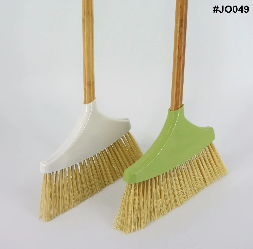 
high quality household cleaning plastic brooms with long bamboo handle 