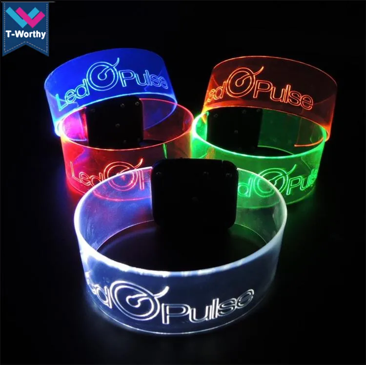 New Arrivals Magnet Clasp Laser Engrave LOGO Glowing  LED Bracelet Light Up Bangle